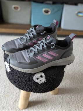 adidas Gray Sneakers with Pink Stripes